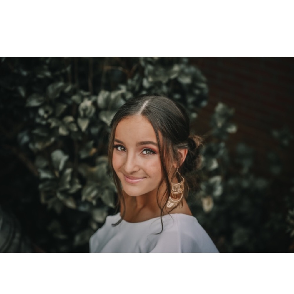 Meet your Posher, Lily